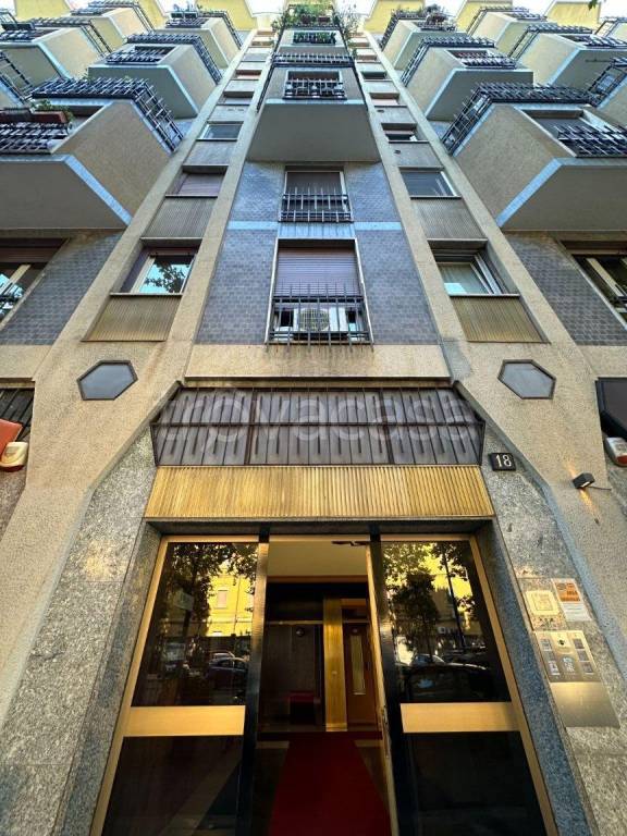 appartamento in affitto a Milano in zona Isola