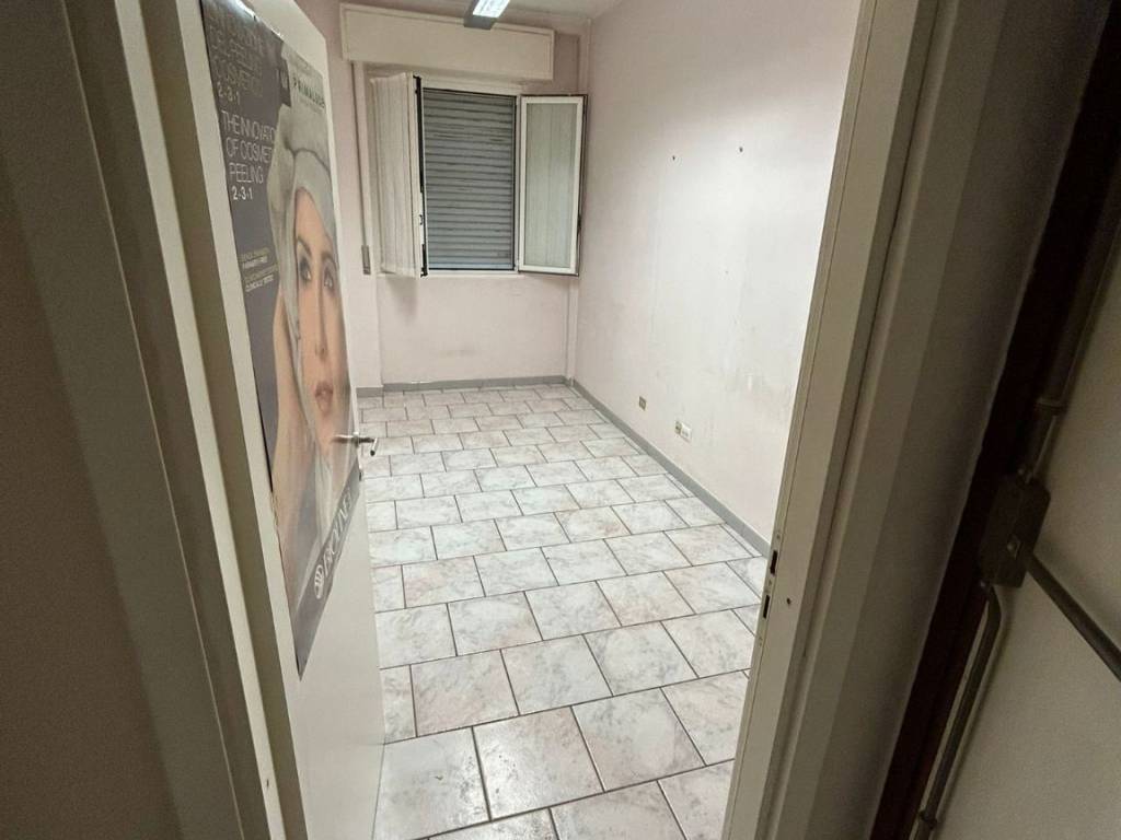 ufficio in affitto a Milano in zona Rogoredo
