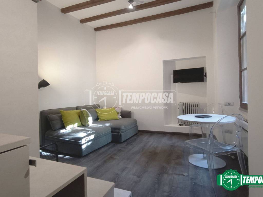 appartamento in affitto a Milano in zona Sant'Ambrogio