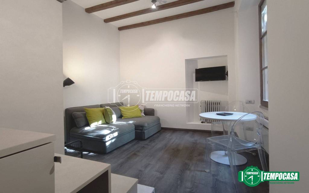 appartamento in affitto a Milano in zona Sant'Ambrogio