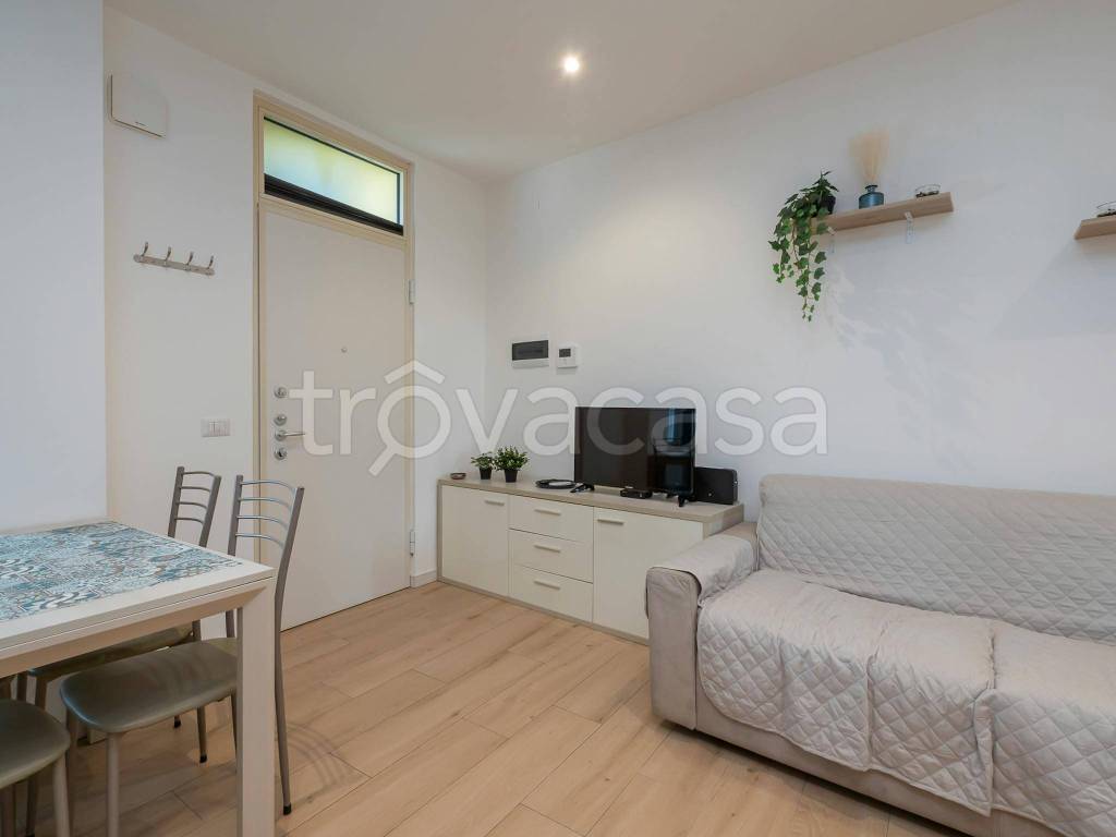 appartamento in affitto a Milano in zona Rogoredo