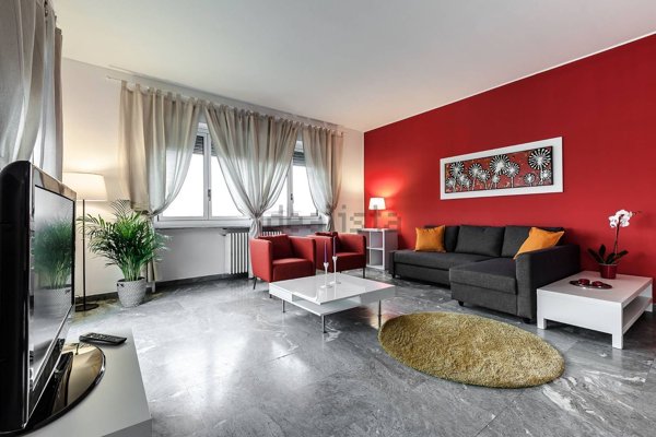 appartamento in affitto a Milano in zona Lorenteggio