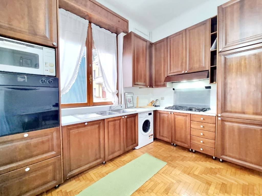 appartamento in affitto a Milano in zona Porta Romana