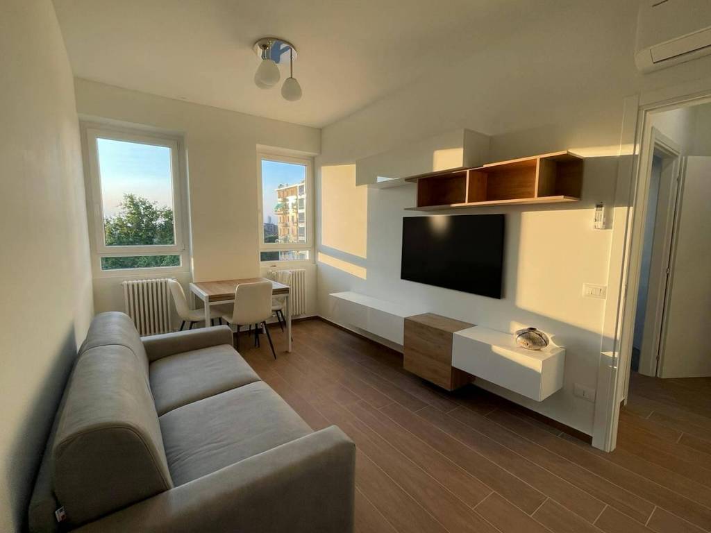 appartamento in affitto a Milano in zona Famagosta