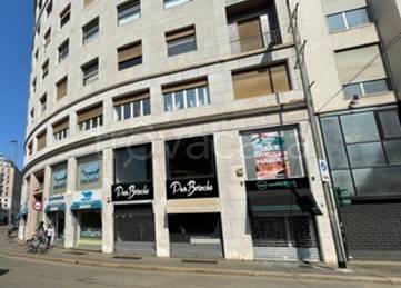locale commerciale in affitto a Milano