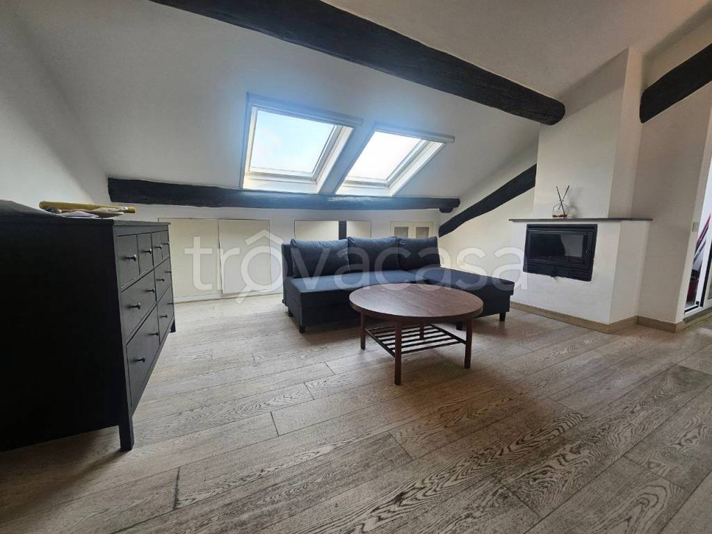 appartamento in affitto a Milano in zona Solari