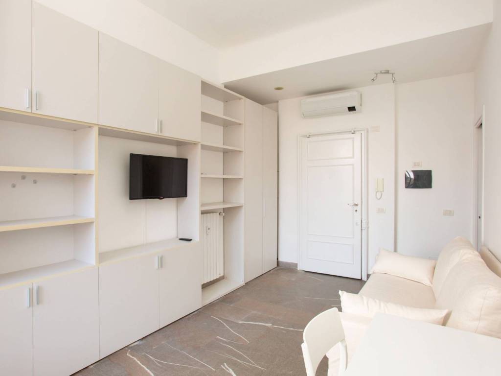 appartamento in affitto a Milano in zona Centro Direzionale