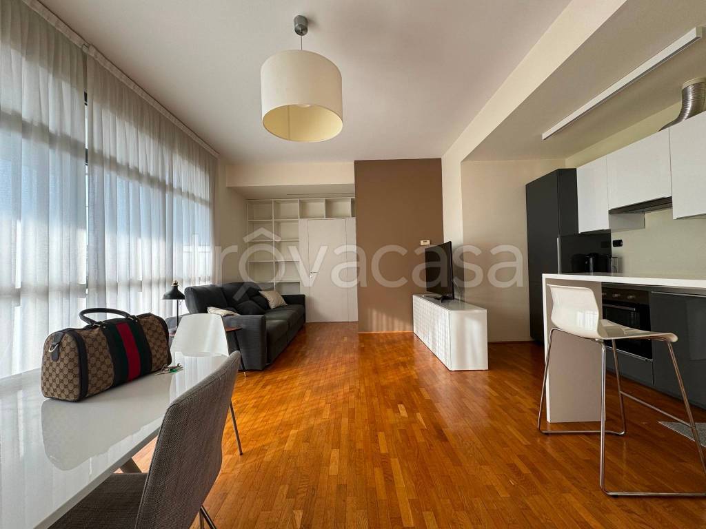 appartamento in affitto a Milano in zona Porta Genova