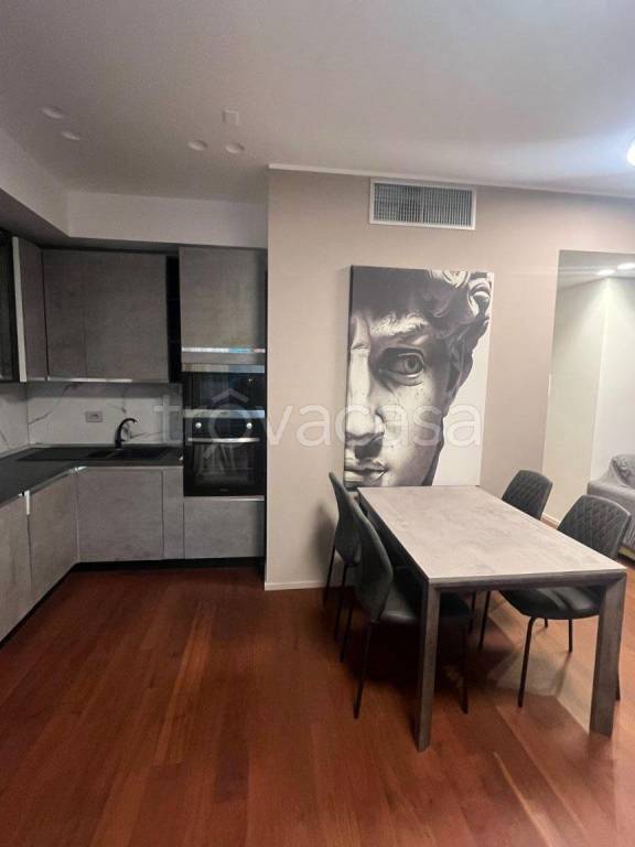 appartamento in affitto a Milano