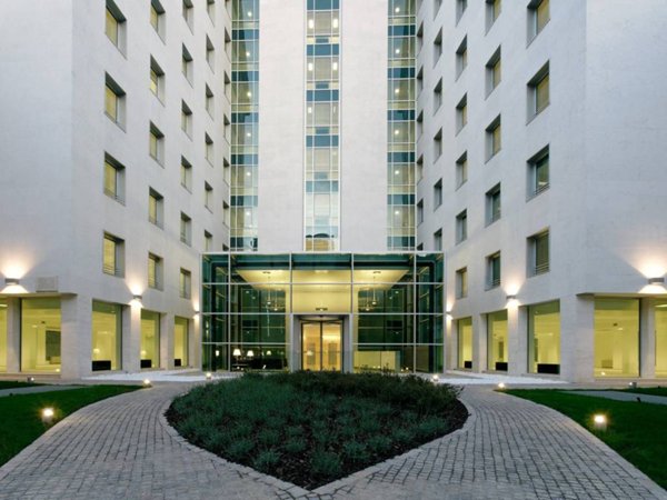 ufficio in affitto a Milano in zona Centro Direzionale