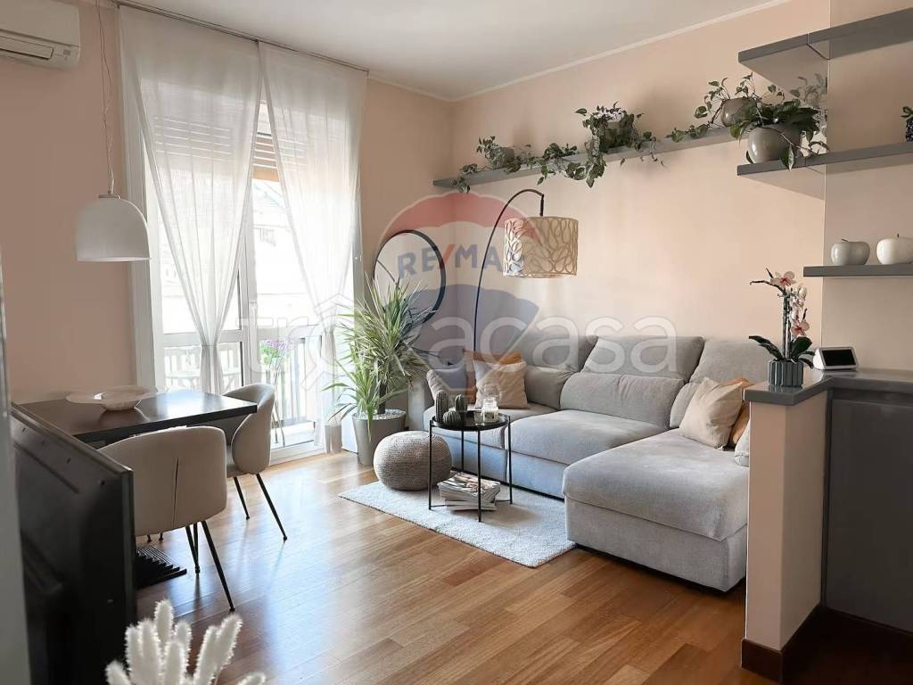 appartamento in affitto a Milano in zona XXII Marzo
