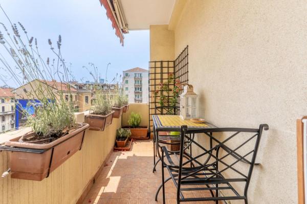 appartamento in vendita a Milano in zona Loreto