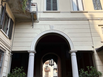 appartamento in affitto a Milano in zona Sant'Ambrogio