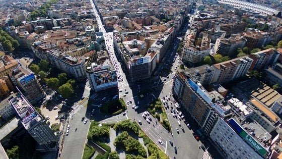 negozio in affitto a Milano in zona Casoretto