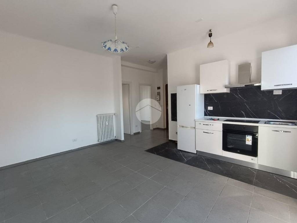 appartamento in affitto a Milano in zona Famagosta