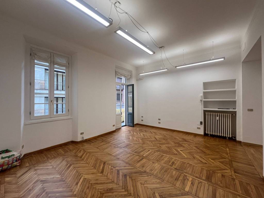 ufficio in affitto a Milano in zona Sant'Ambrogio