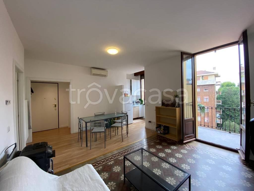 appartamento in affitto a Milano in zona Porta Genova