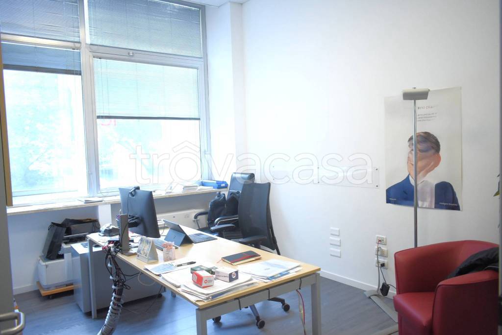 ufficio in affitto a Milano