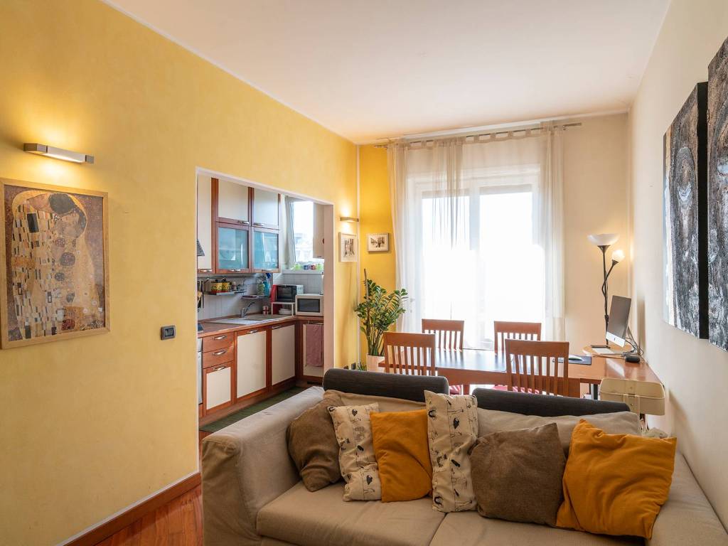 appartamento in affitto a Milano in zona Isola