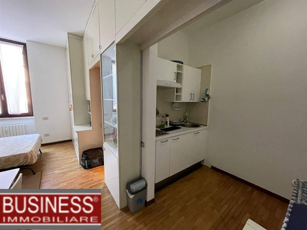 appartamento in affitto a Milano in zona Centro Direzionale
