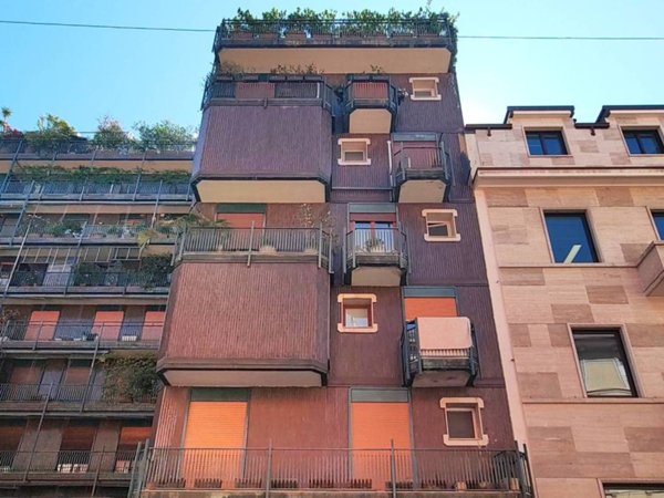 negozio in vendita a Milano in zona Porta Venezia