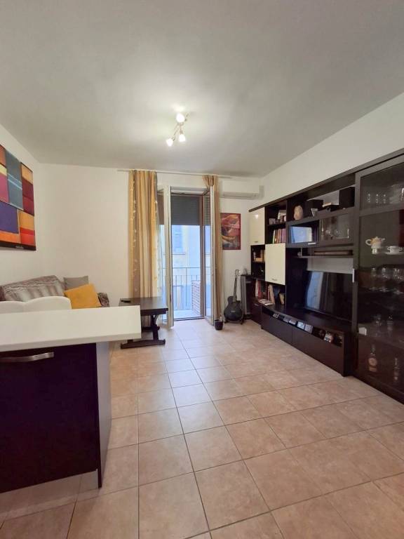 appartamento in affitto a Milano in zona Affori