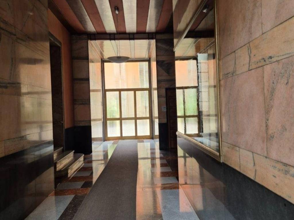 appartamento in affitto a Milano in zona Guastalla