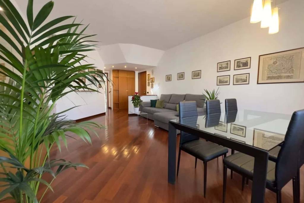 appartamento in affitto a Milano in zona Sempione