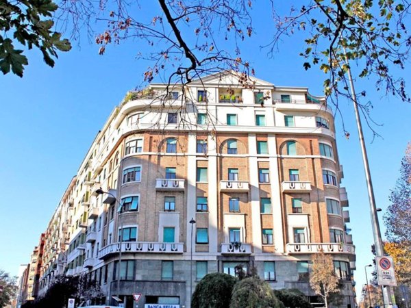 appartamento in affitto a Milano in zona Centro Direzionale