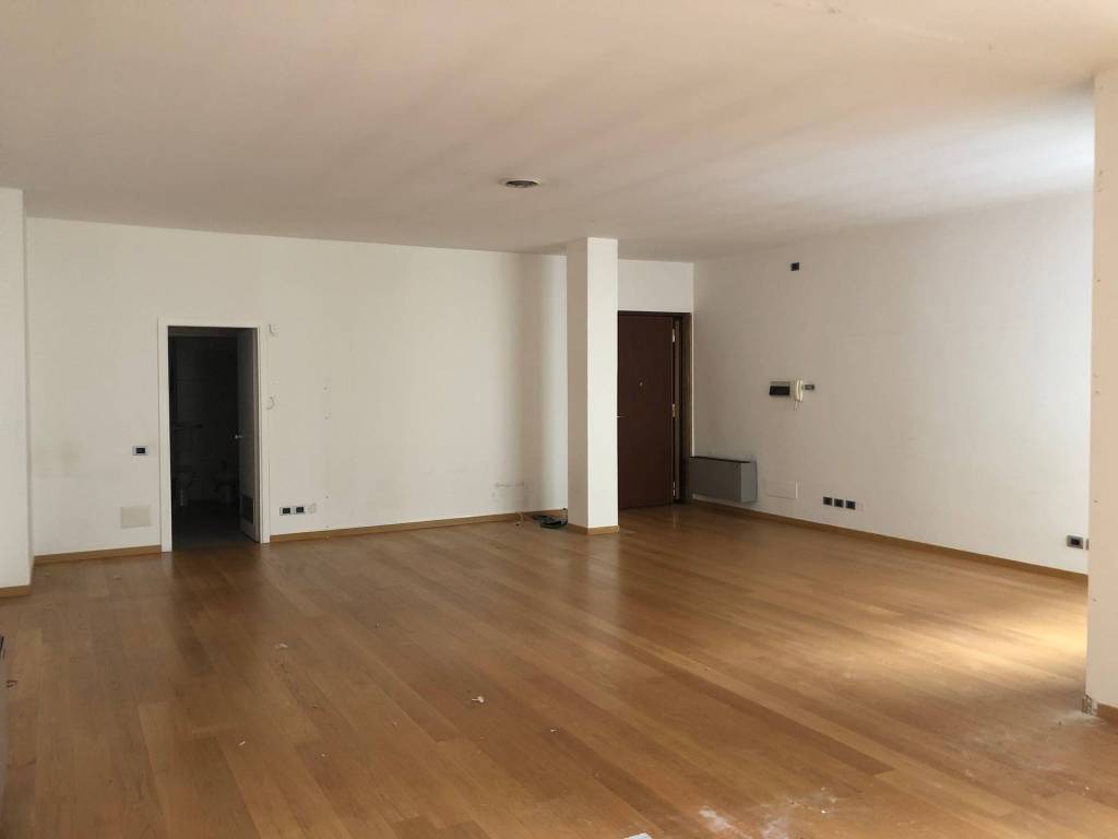 ufficio in affitto a Milano in zona Porta Romana