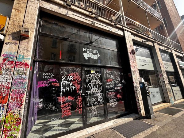 locale commerciale in affitto a Milano in zona Porta Genova