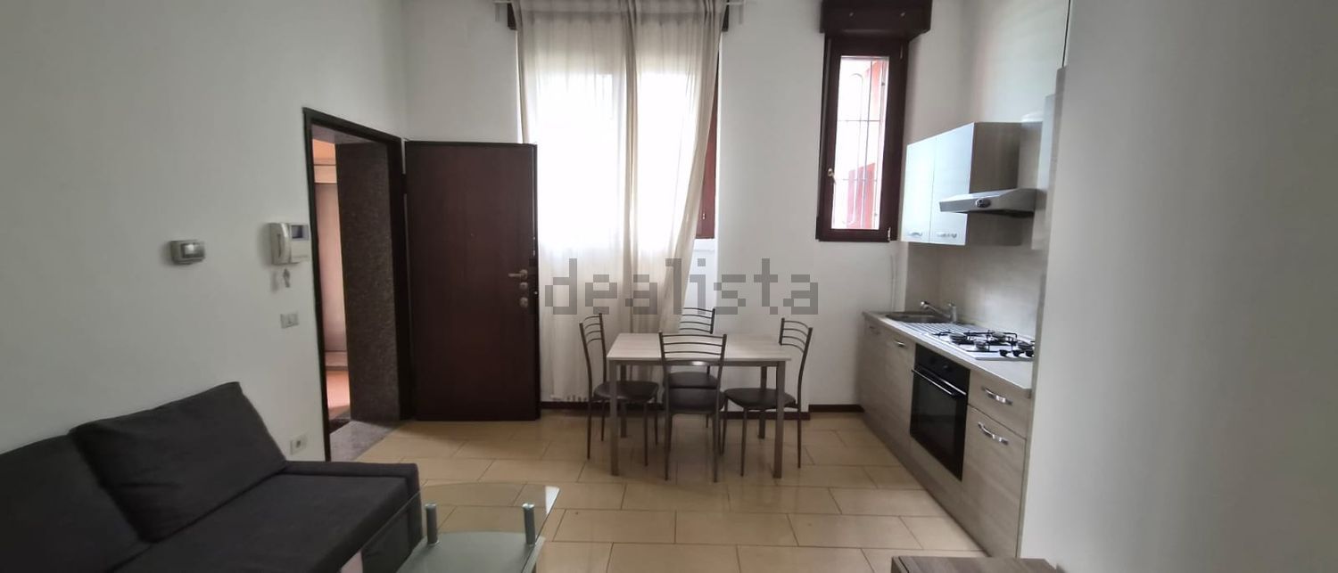 appartamento in affitto a Milano in zona Corvetto
