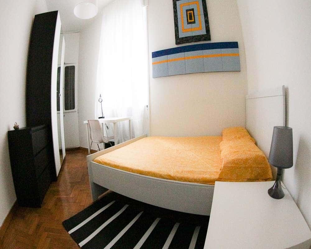 negozio in affitto a Milano in zona Cagnola