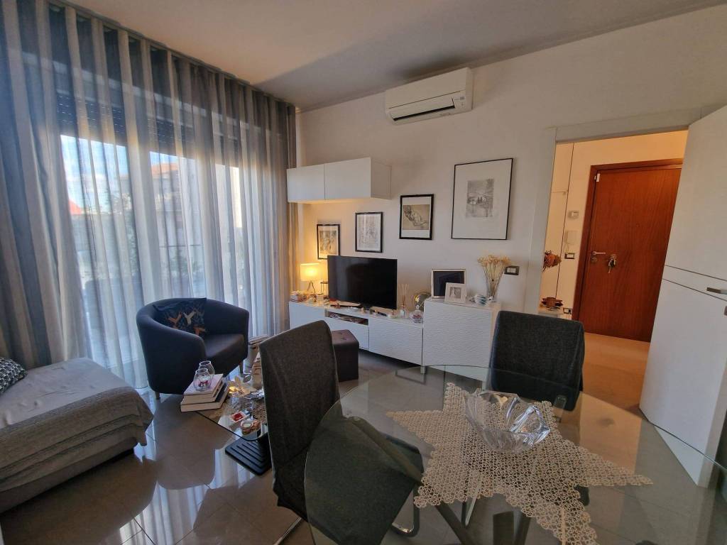 appartamento in affitto a Milano in zona Rogoredo