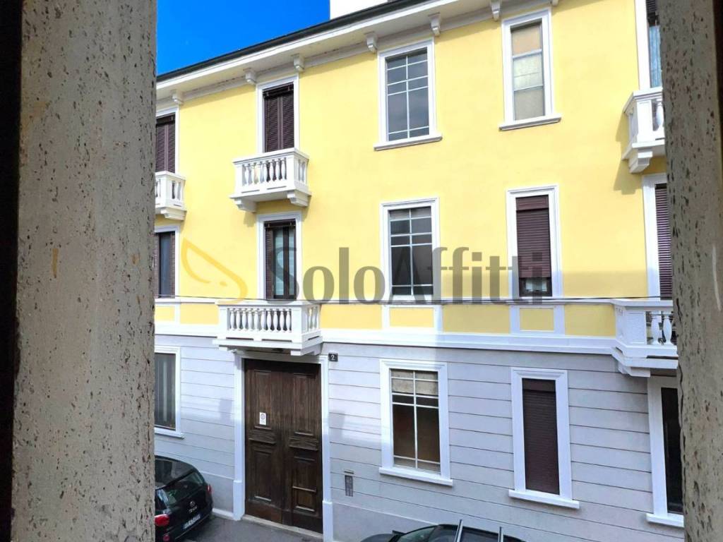 appartamento in affitto a Milano in zona Baggio