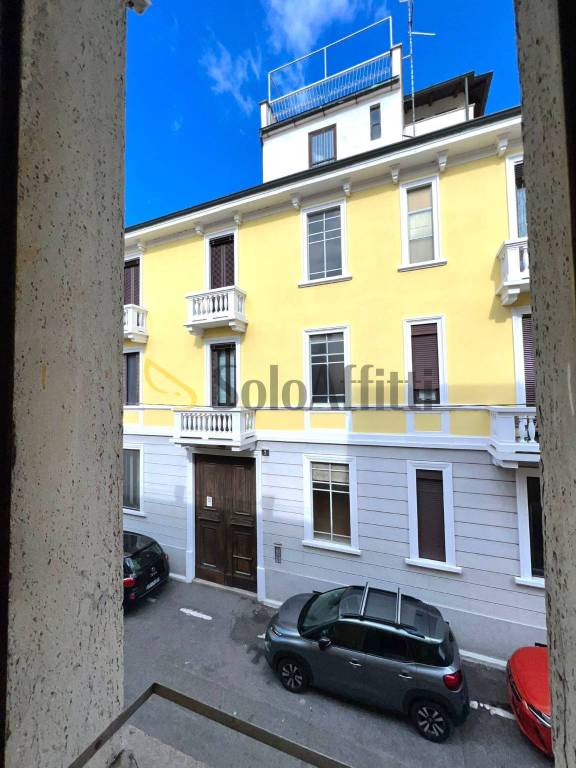 appartamento in affitto a Milano in zona Baggio