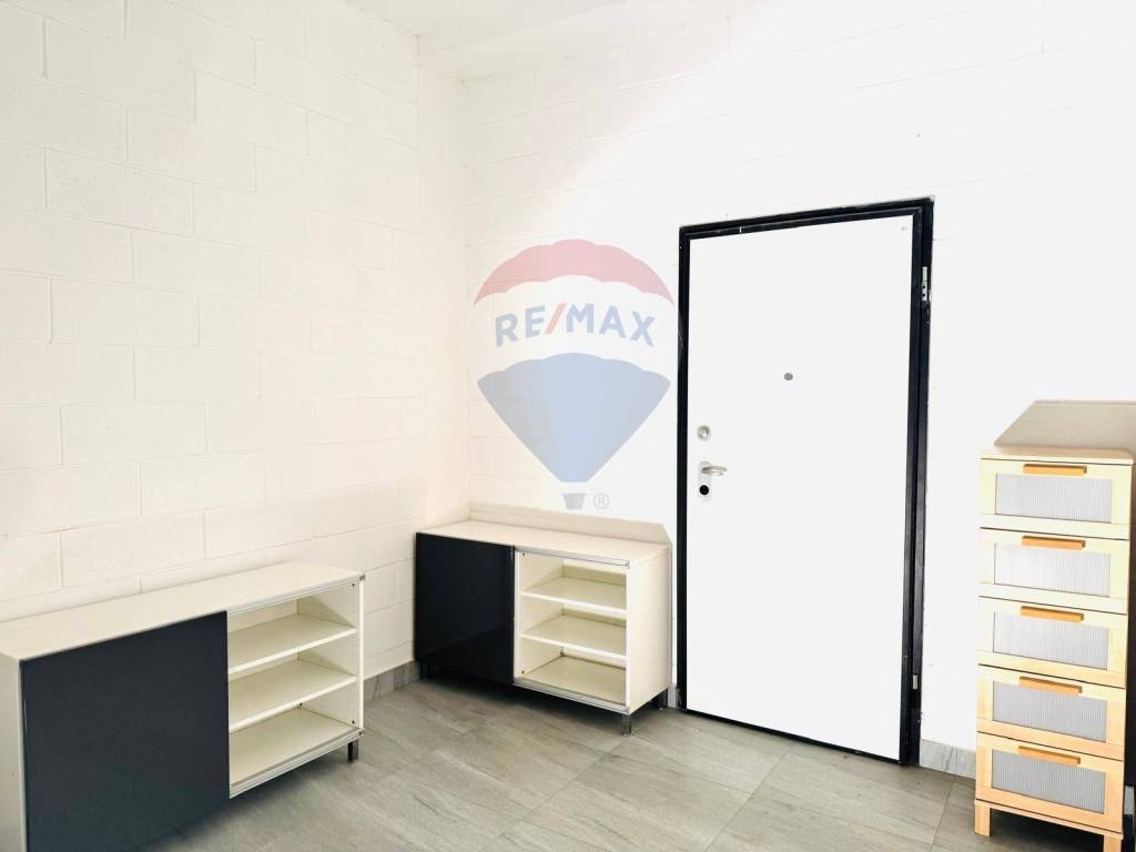 negozio in affitto a Milano