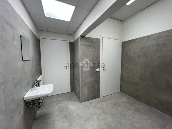 ufficio in affitto a Milano in zona Gallaratese