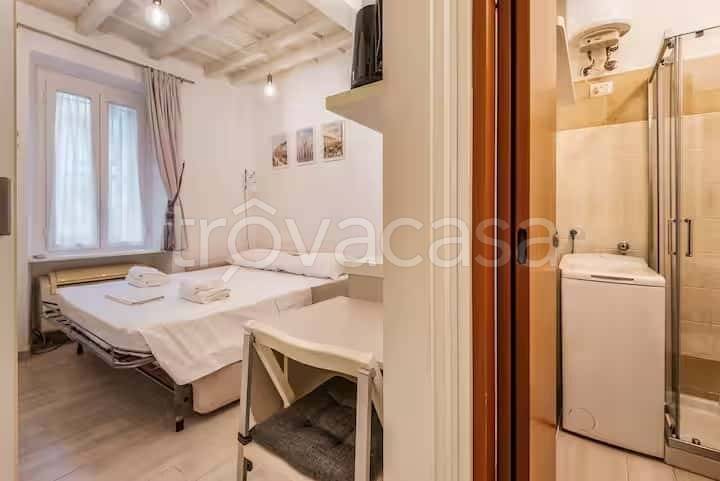 appartamento in affitto a Milano in zona Sant'Ambrogio