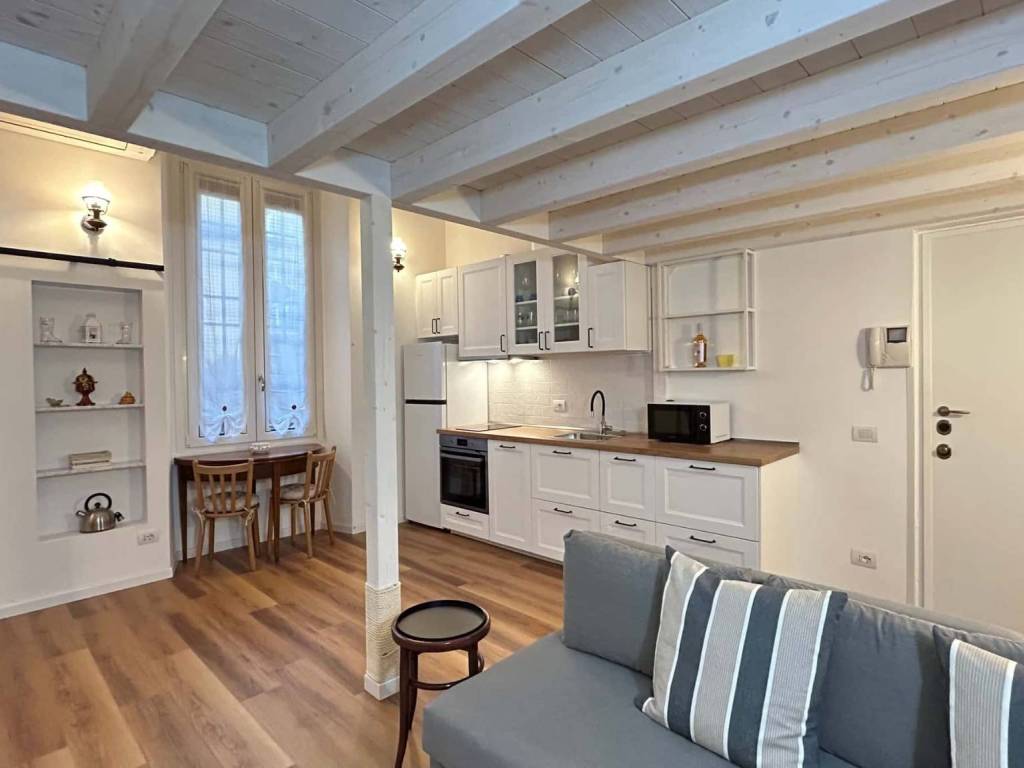 appartamento in affitto a Milano in zona Solari