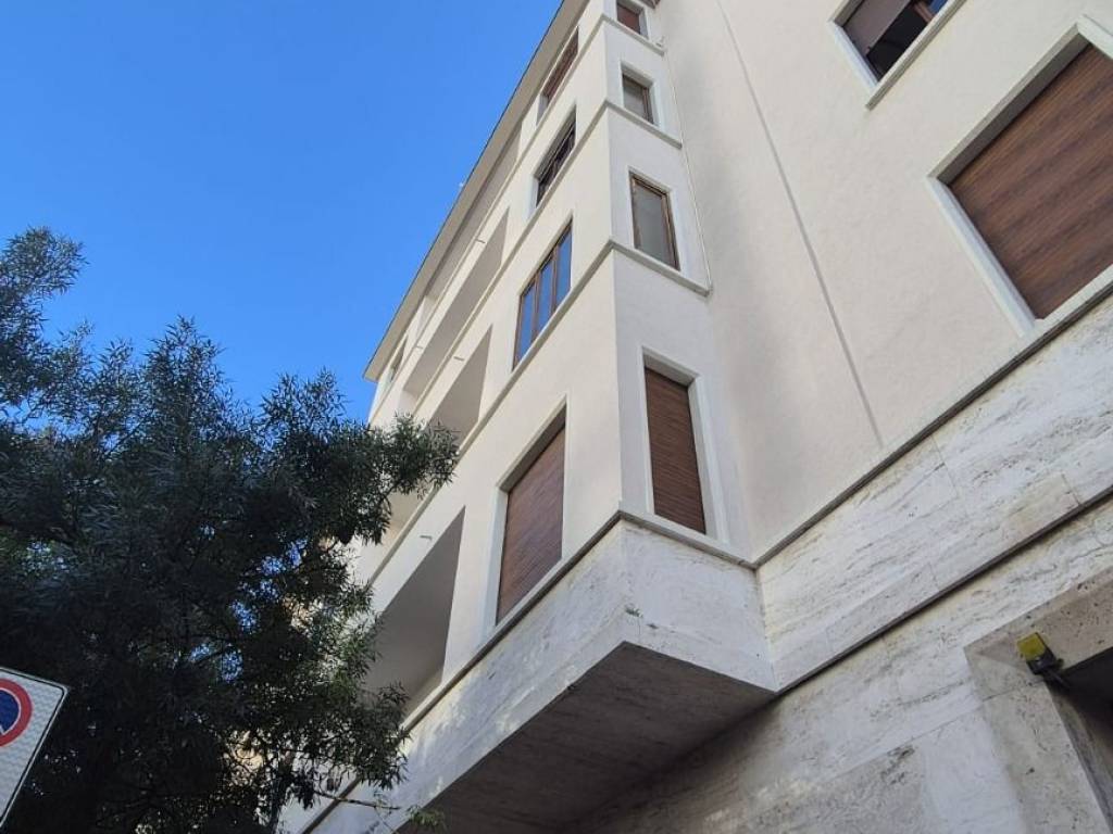 appartamento in affitto a Milano in zona Il Portello