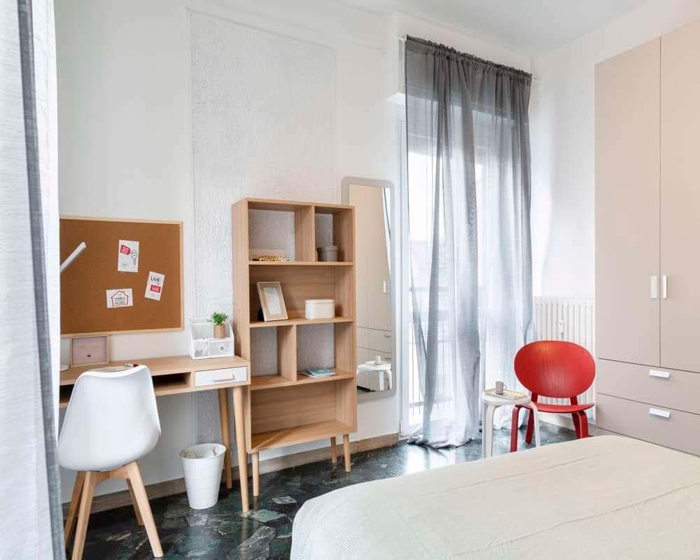 negozio in affitto a Milano in zona Porta Ticinese