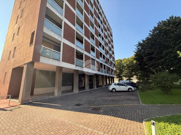 appartamento in affitto a Milano in zona Barona