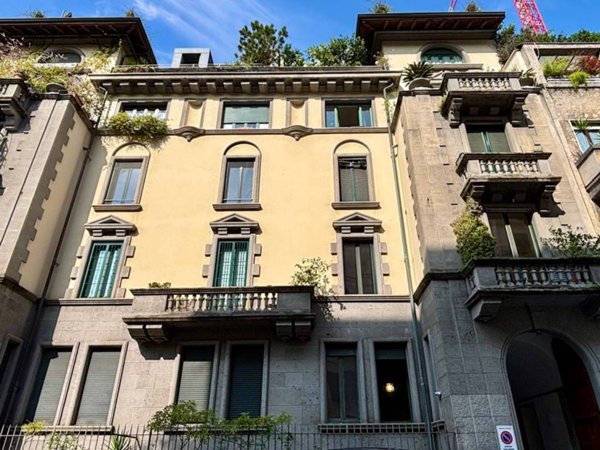 appartamento in affitto a Milano in zona Centro Direzionale
