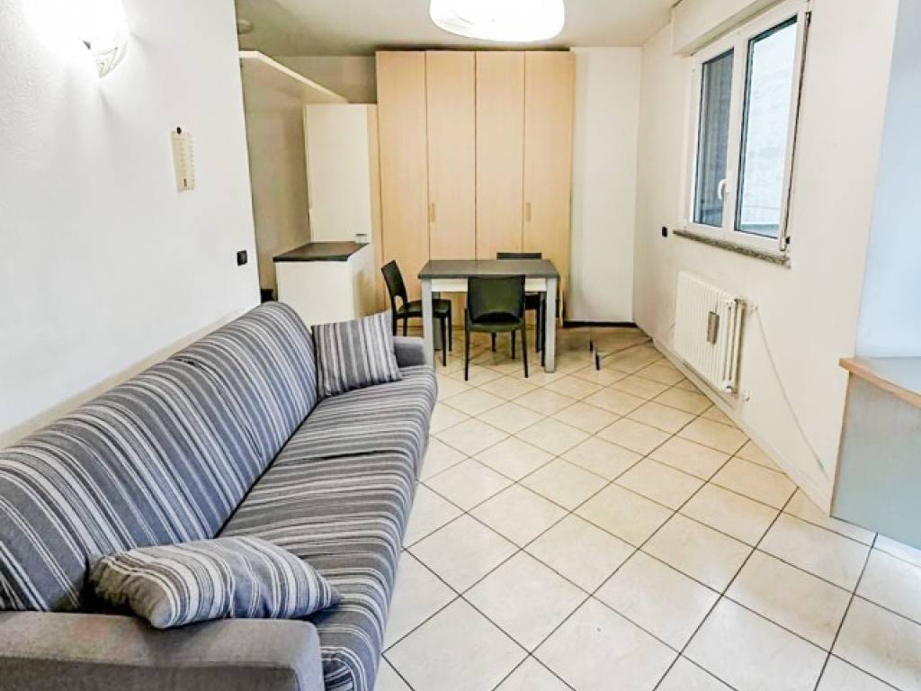 appartamento in affitto a Milano in zona Morivione