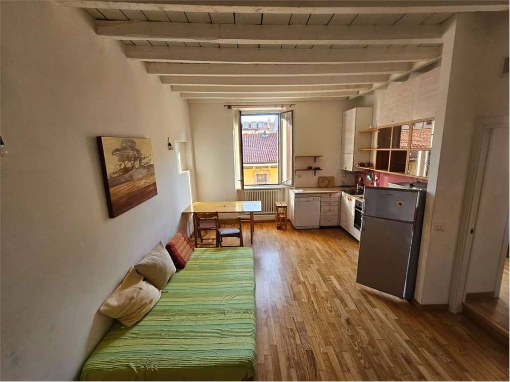 appartamento in affitto a Milano in zona Bocconi