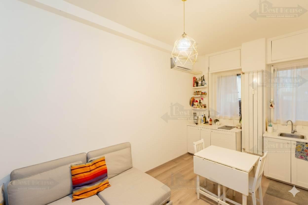 negozio in affitto a Milano in zona Città Studi