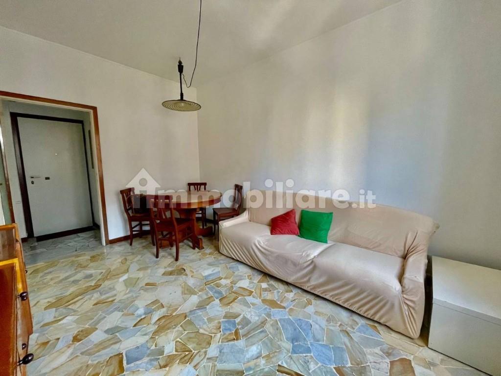 appartamento in affitto a Milano in zona Lorenteggio