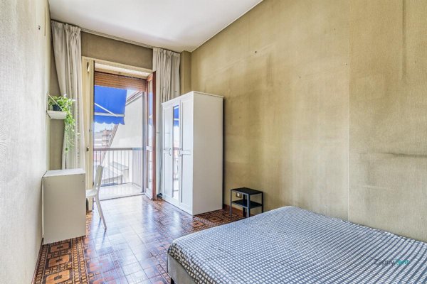 negozio in affitto a Milano in zona Loreto