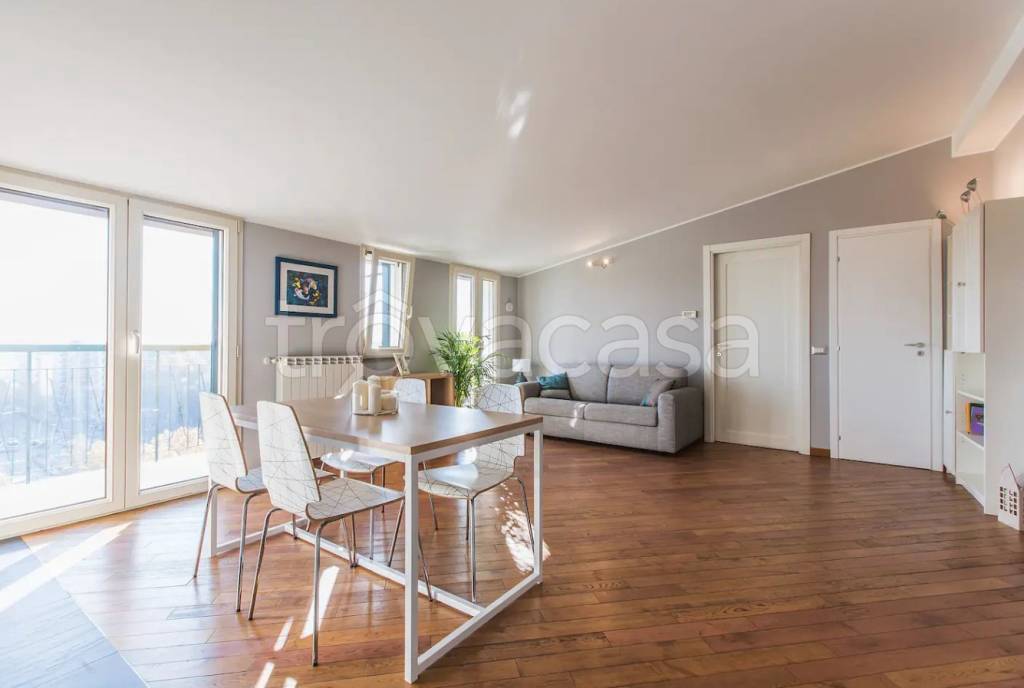 appartamento in affitto a Milano in zona Solari